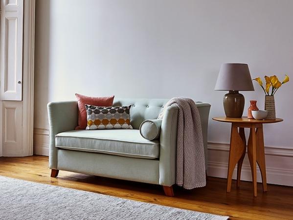 Love Seats: Feel The Love